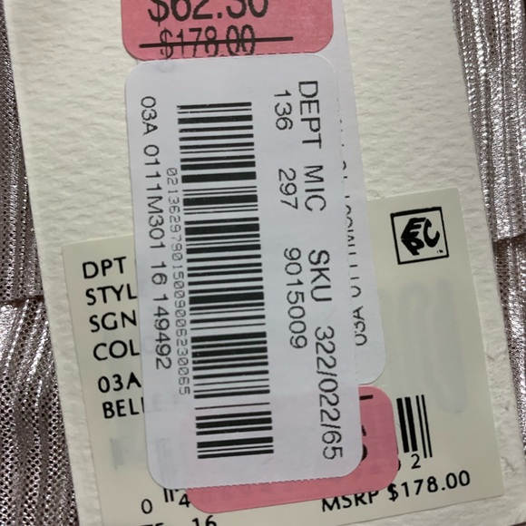 Beautiful Dillards dress never worn - Picture 4 of 4